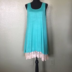 Really cute turquoise dress
